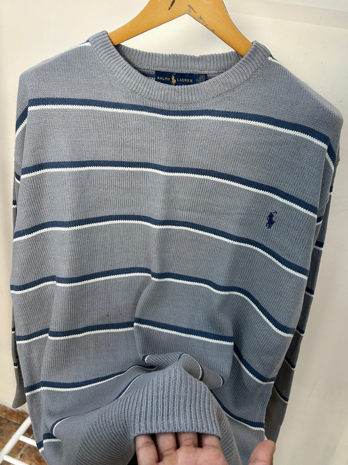 SWEATSHIRT (XL)