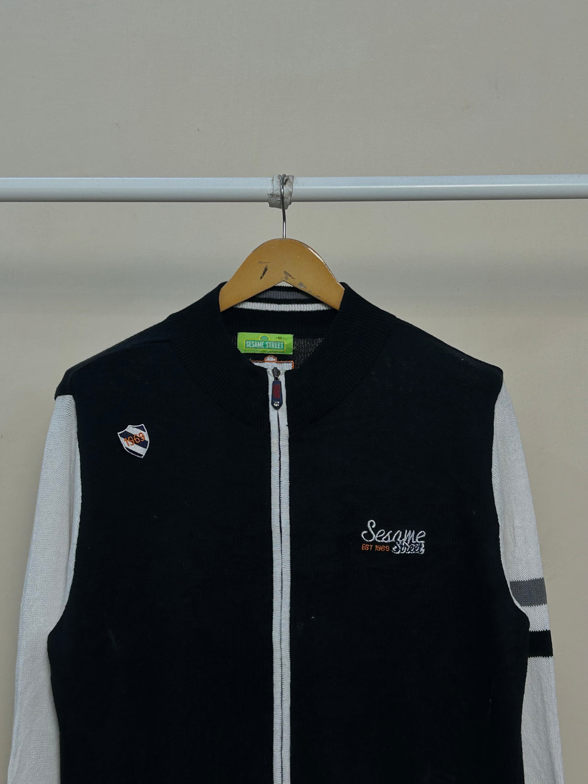 ZIPPER SWEATER (M)