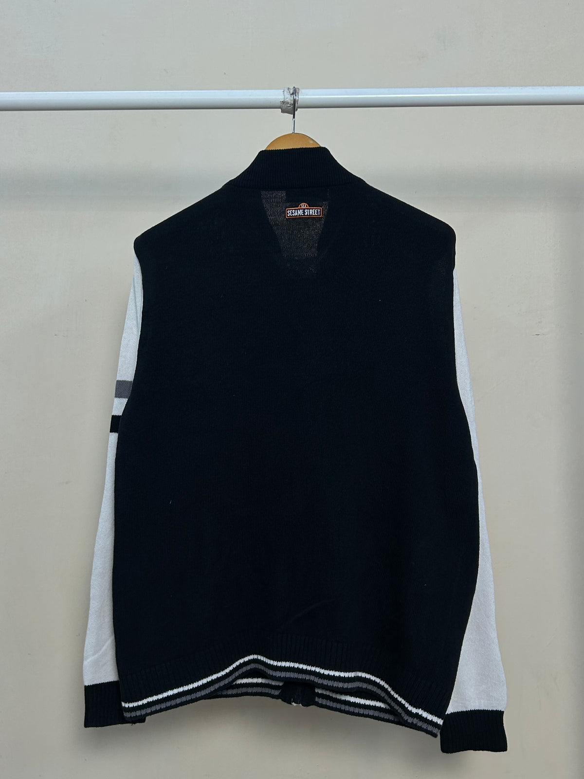 ZIPPER SWEATER (M)